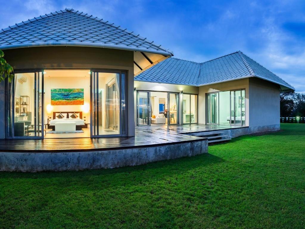 Lucerne Villa Resort Ban Bung Toei Zewnętrze zdjęcie