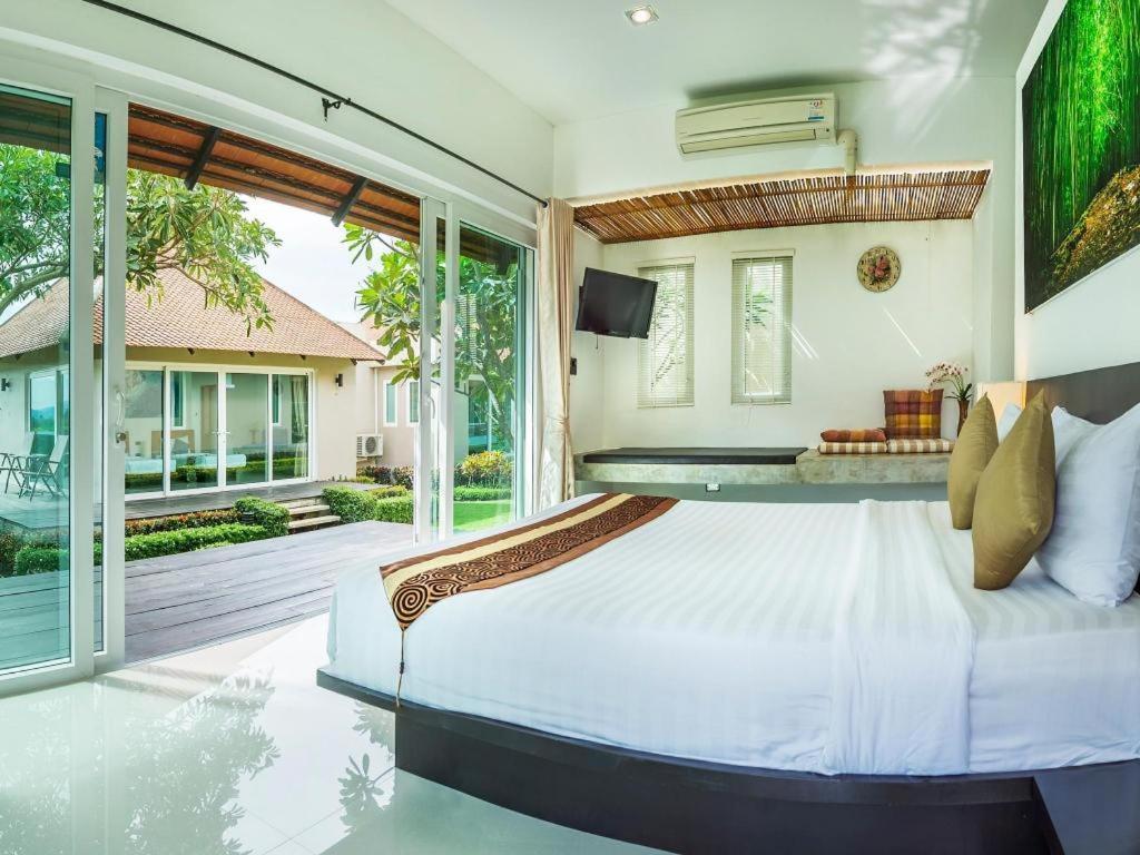 Lucerne Villa Resort Ban Bung Toei Zewnętrze zdjęcie