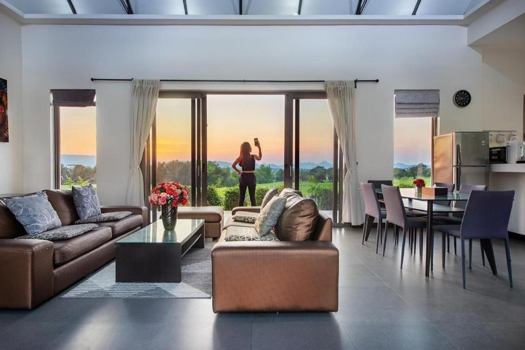 Lucerne Villa Resort Ban Bung Toei Zewnętrze zdjęcie