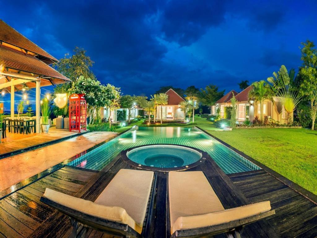 Lucerne Villa Resort Ban Bung Toei Zewnętrze zdjęcie
